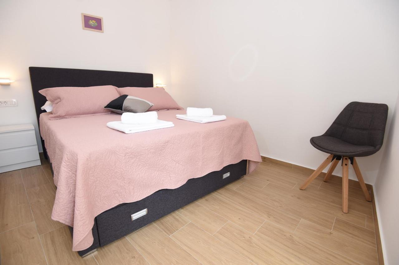 Apartment Karlo *