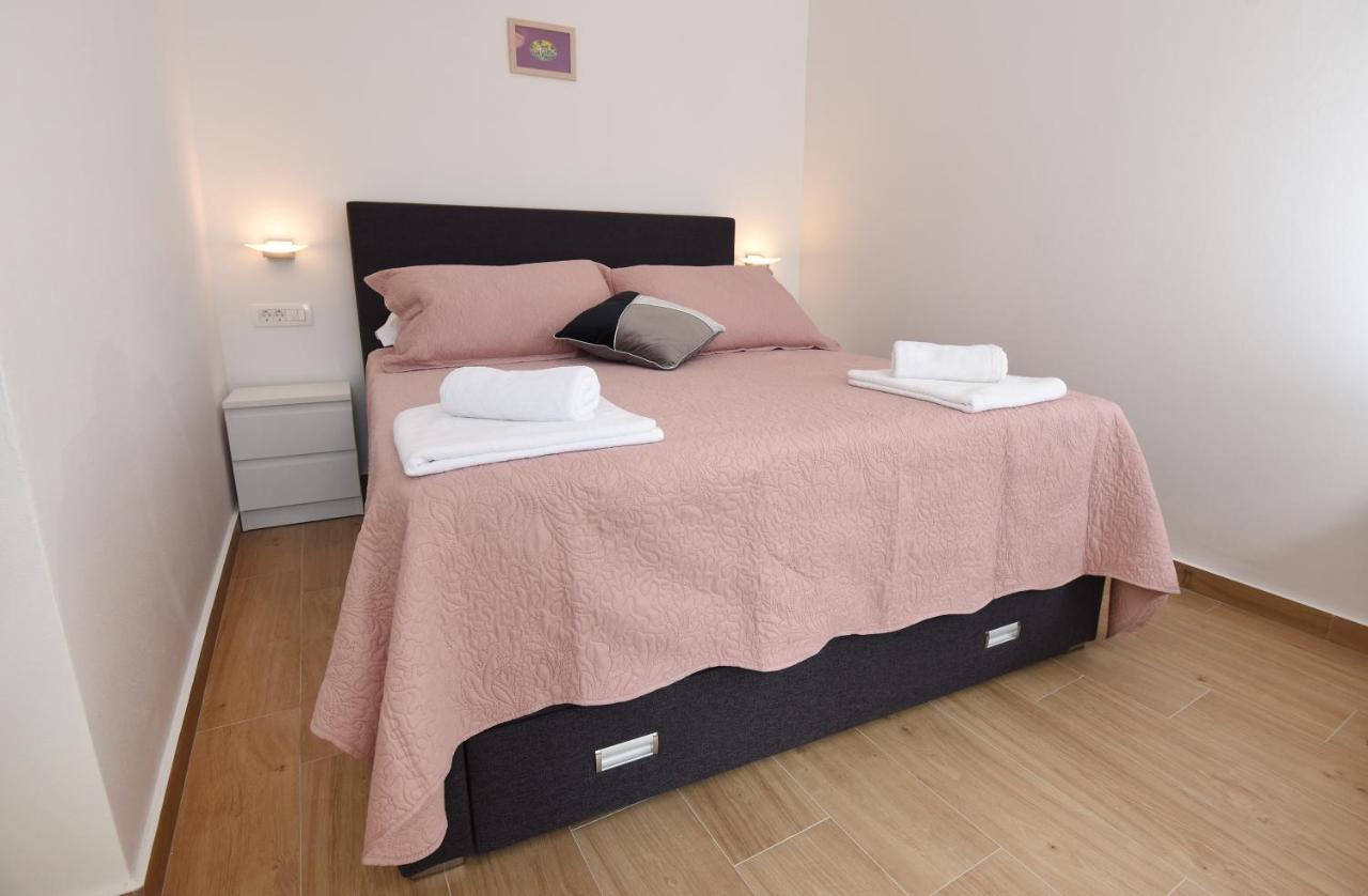 Apartment Karlo Zadar